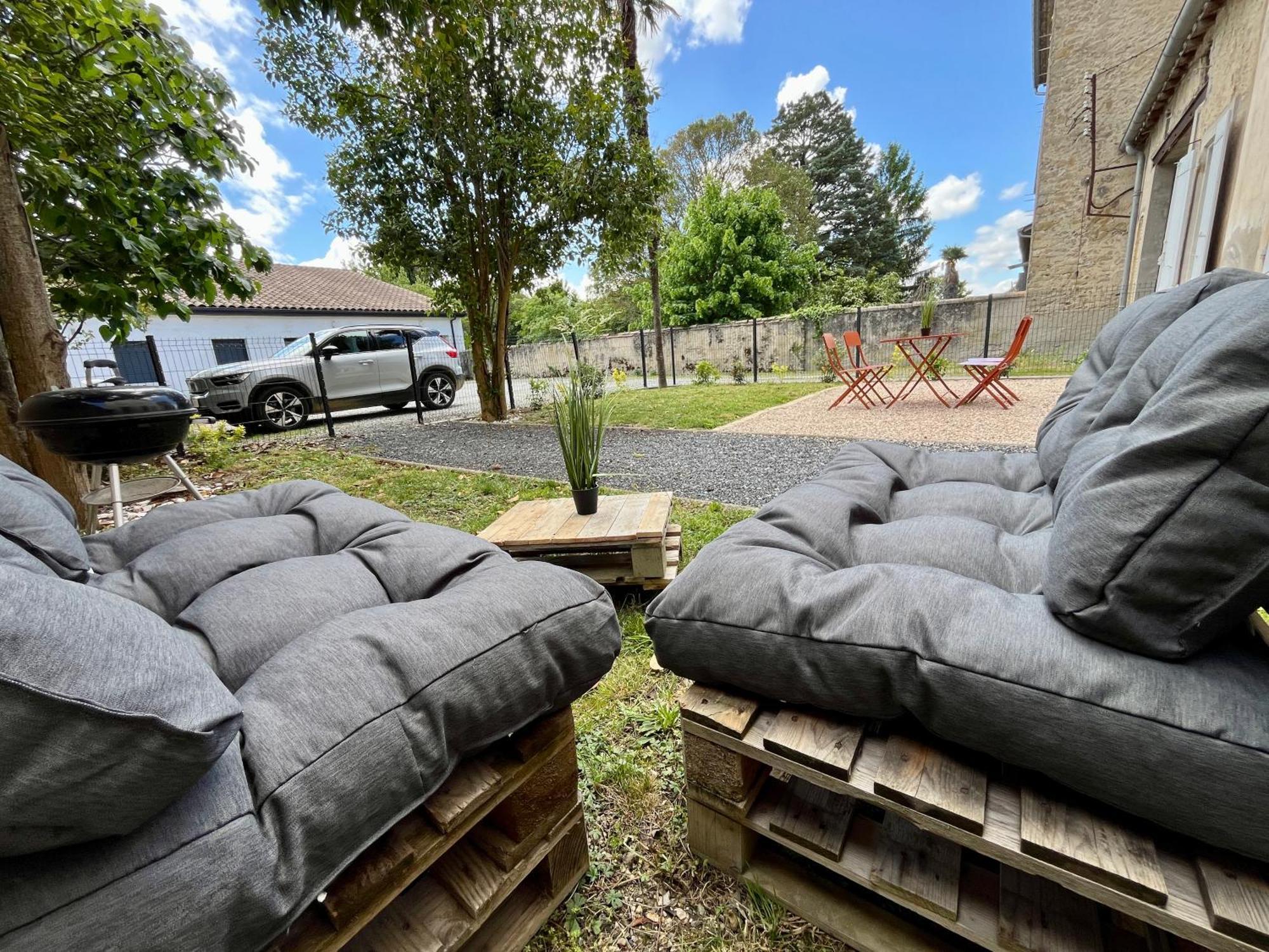 Le Riquet - Parking Et Jardin Prive, Clim, Rdc Castelnaudary Exterior foto