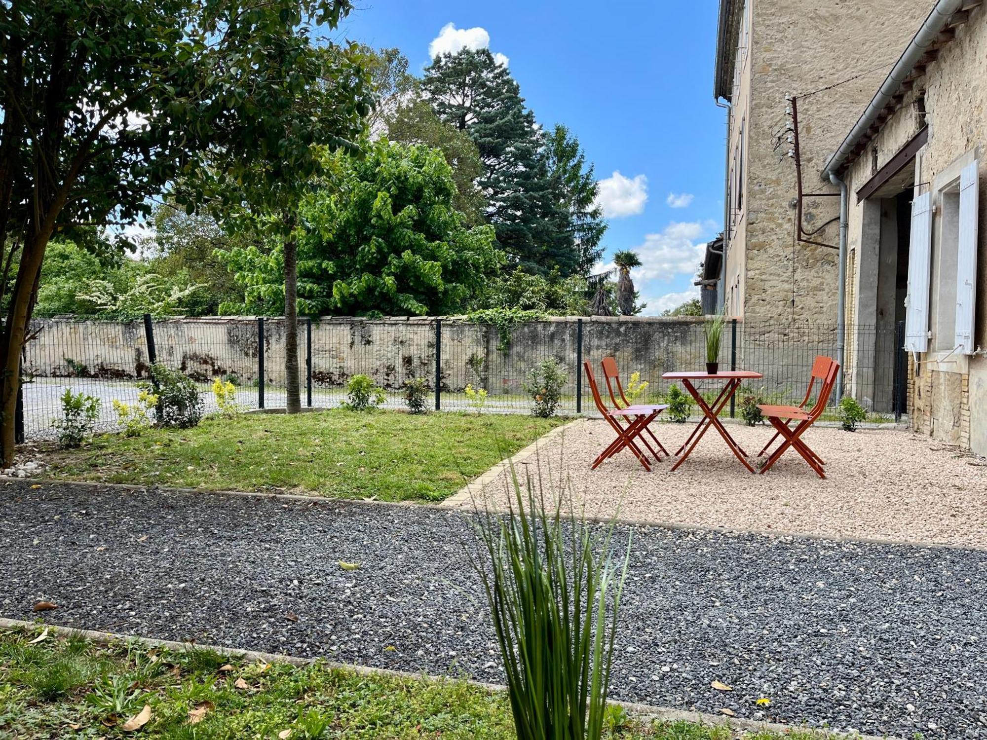 Le Riquet - Parking Et Jardin Prive, Clim, Rdc Castelnaudary Exterior foto